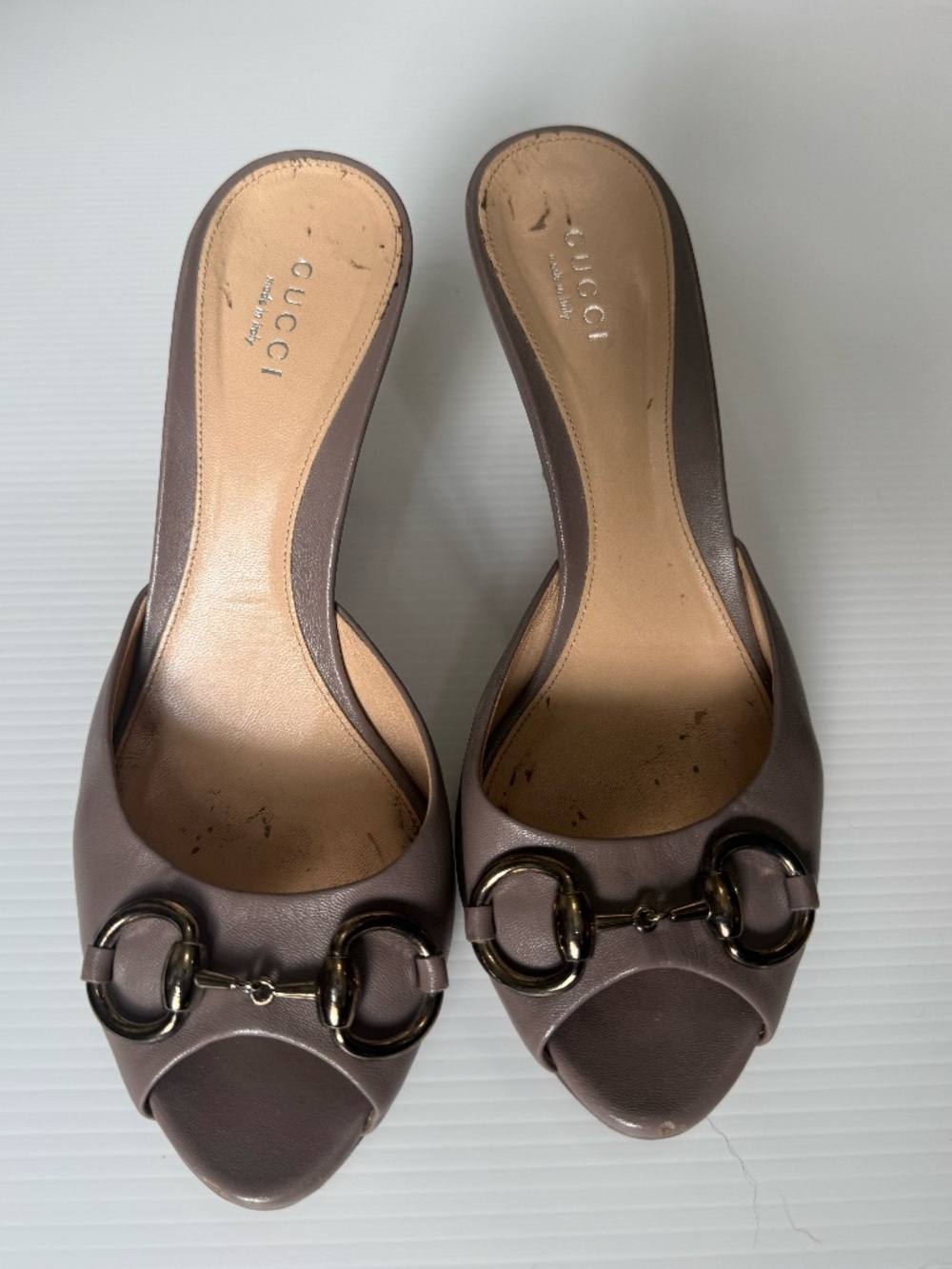 Gucci Horsebit Peep Toe Mule Heels Taupe Leather Size 38 Italy